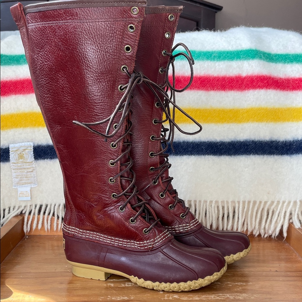 LL Bean rare 16” shearling lined boots cranberry